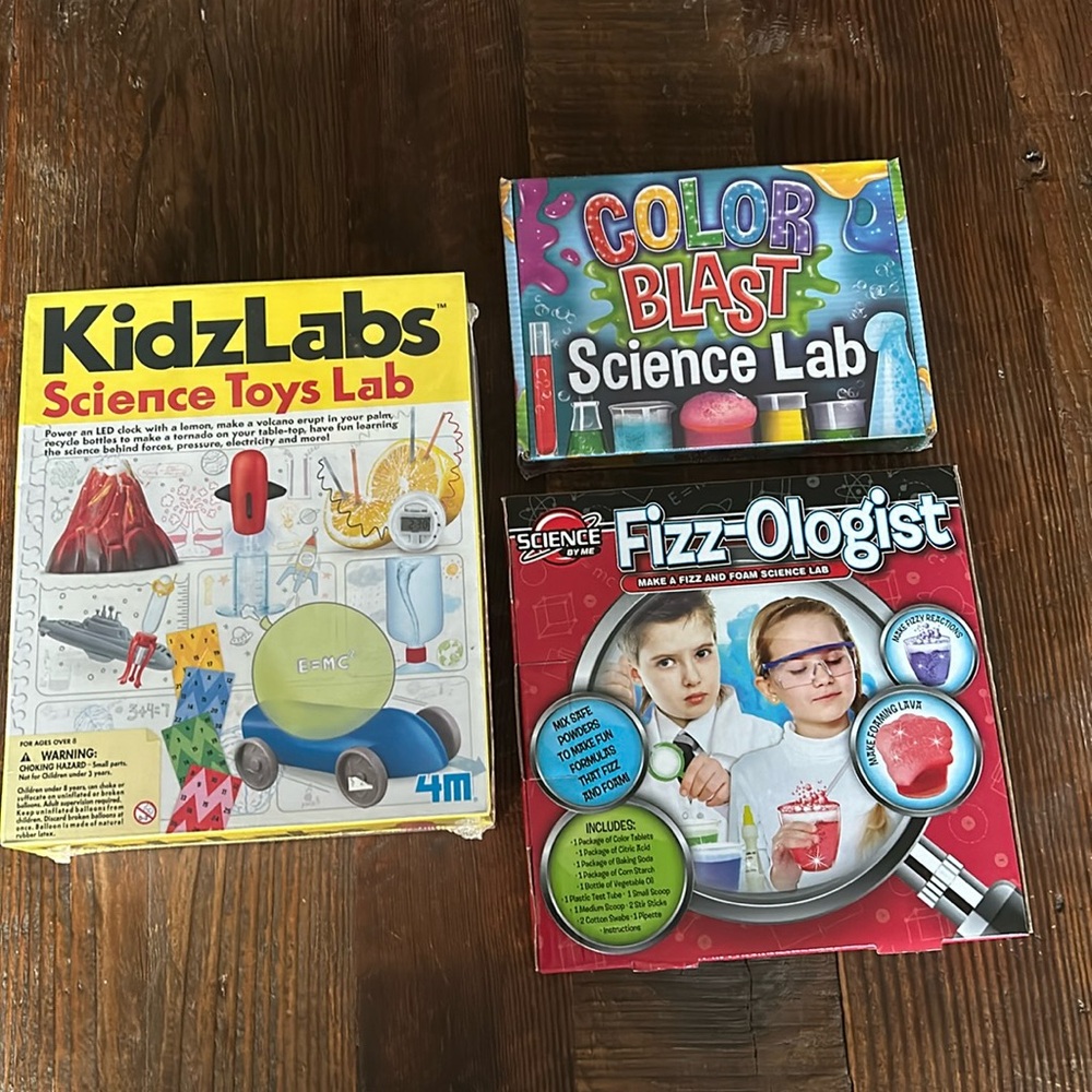 Kids Science Lab Toys (lot of 3) NWT